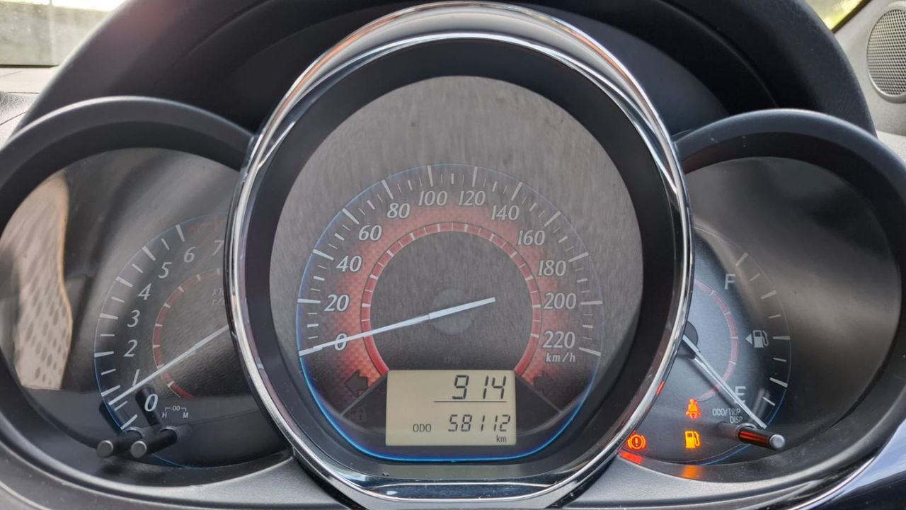 2016 Toyota Yaris 2016 Toyota Yaris