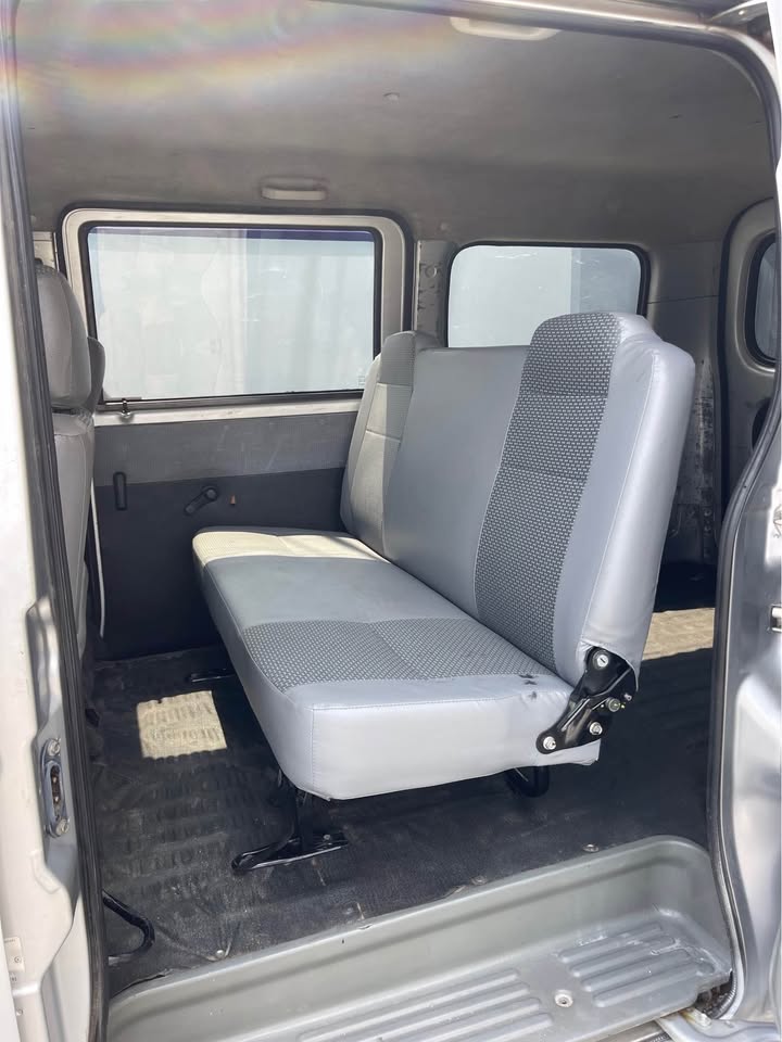 2013 Daihatsu Gran Max MB Minibus 1.3L D Mini Bus MT 2013 Daihatsu Gran Max MB Minibus 1.3L D Mini Bus MT