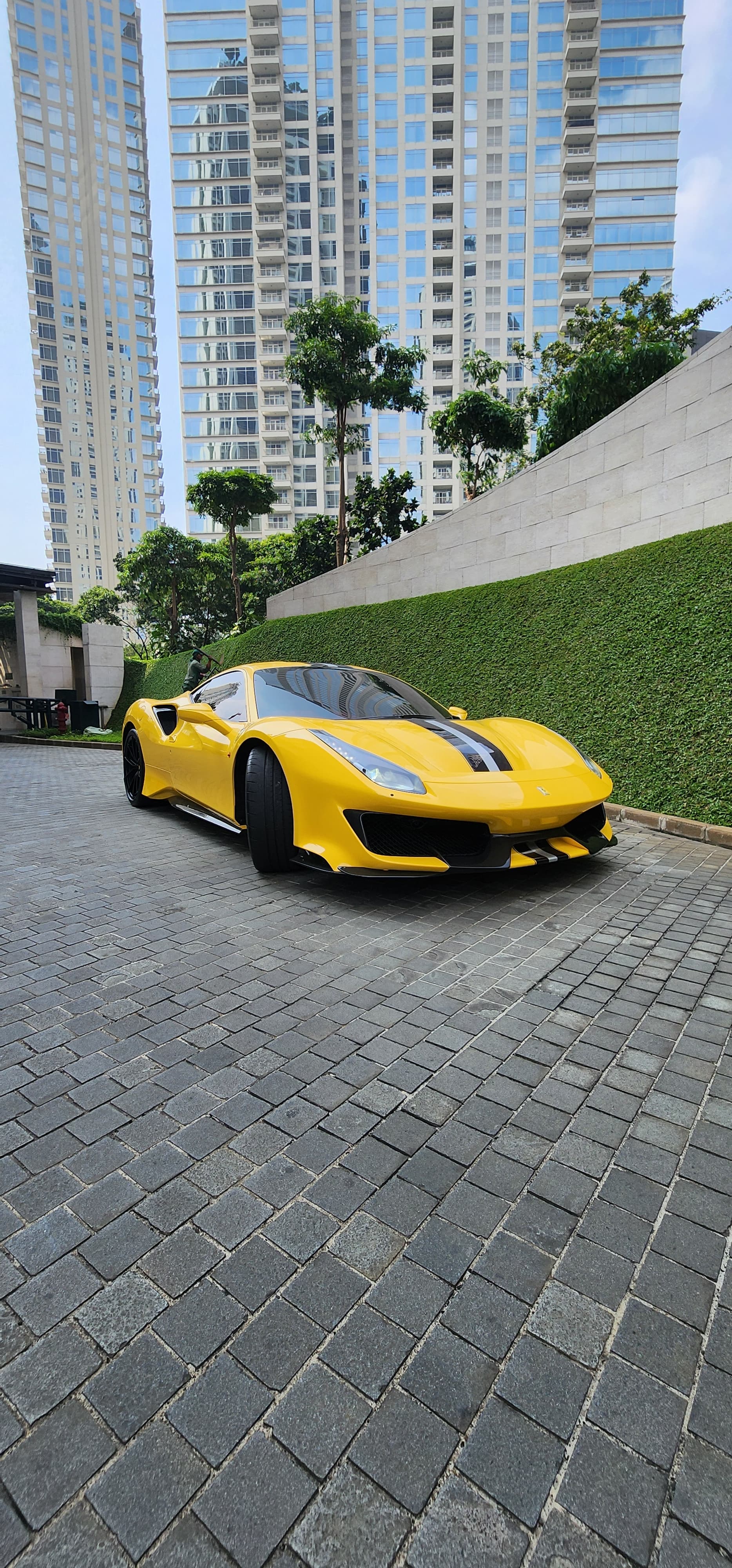 2021 Ferrari 488 GTB 488 GTB Bekas 2021 Ferrari 488 GTB 488 GTB Bekas