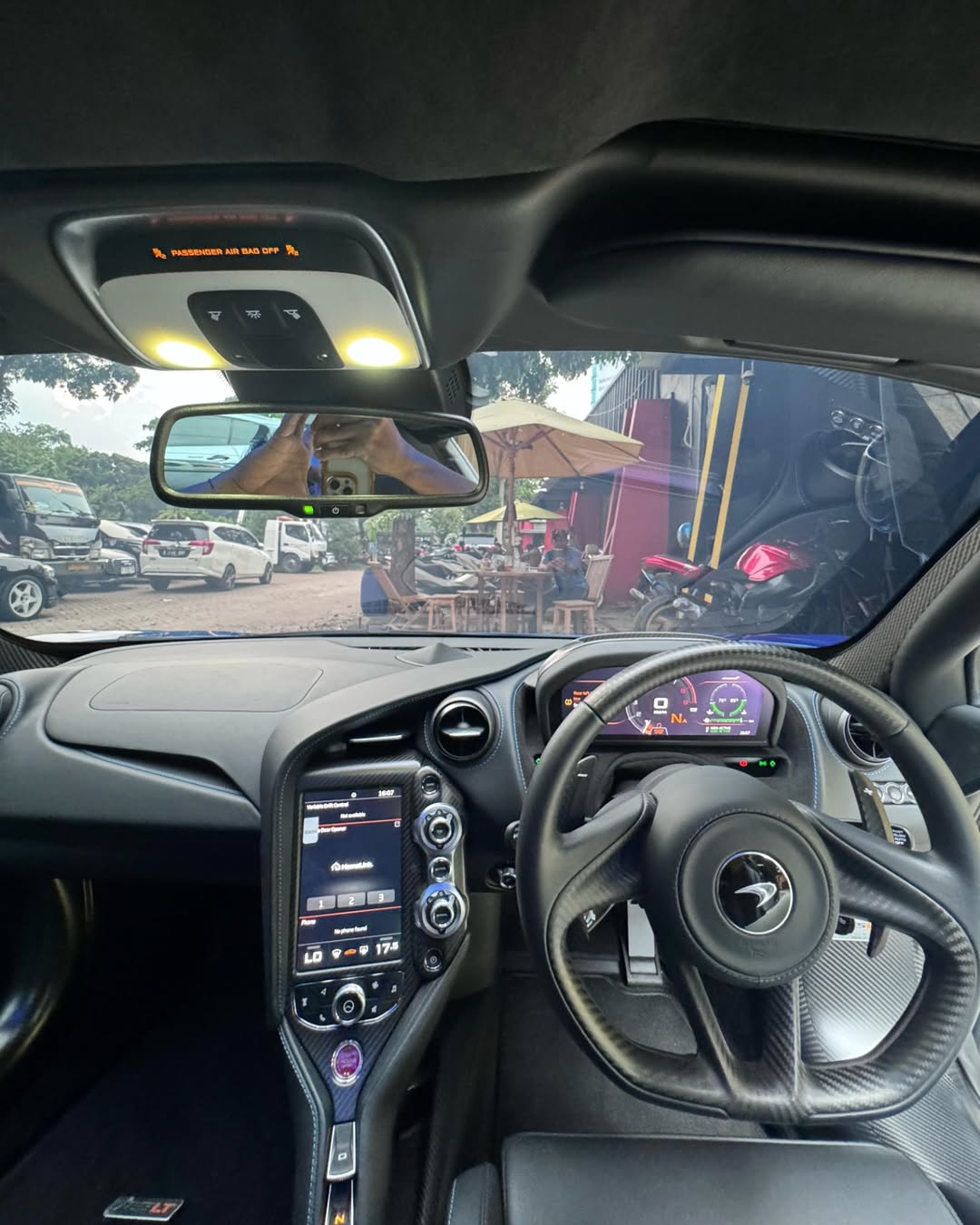 2022 Mclaren 765LT Spider 4.0L V8 2022 Mclaren 765LT Spider 4.0L V8