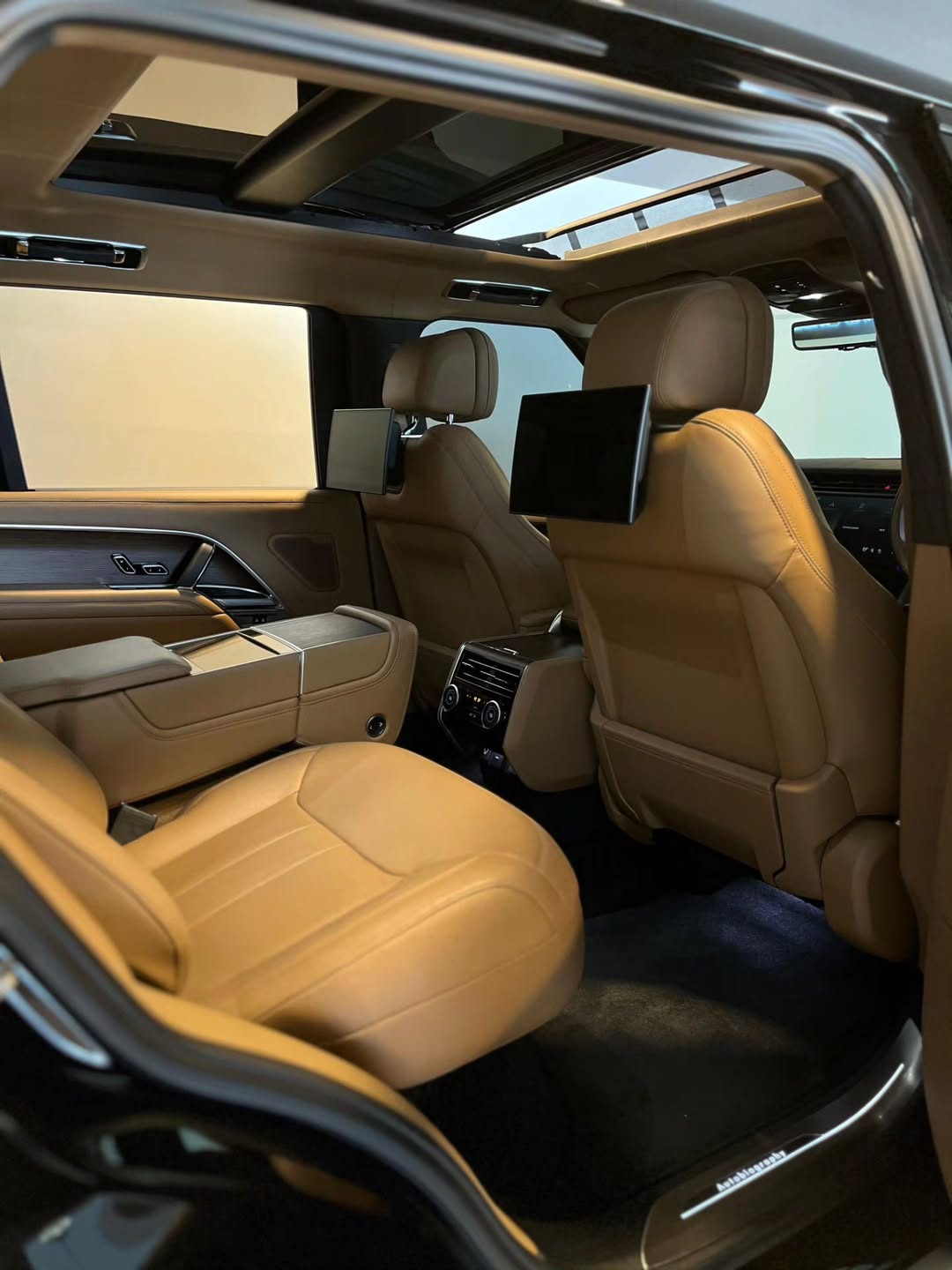 2023 Land Rover Range Rover Vogue VOGUE 3.0 LWB 2023 Land Rover Range Rover Vogue VOGUE 3.0 LWB