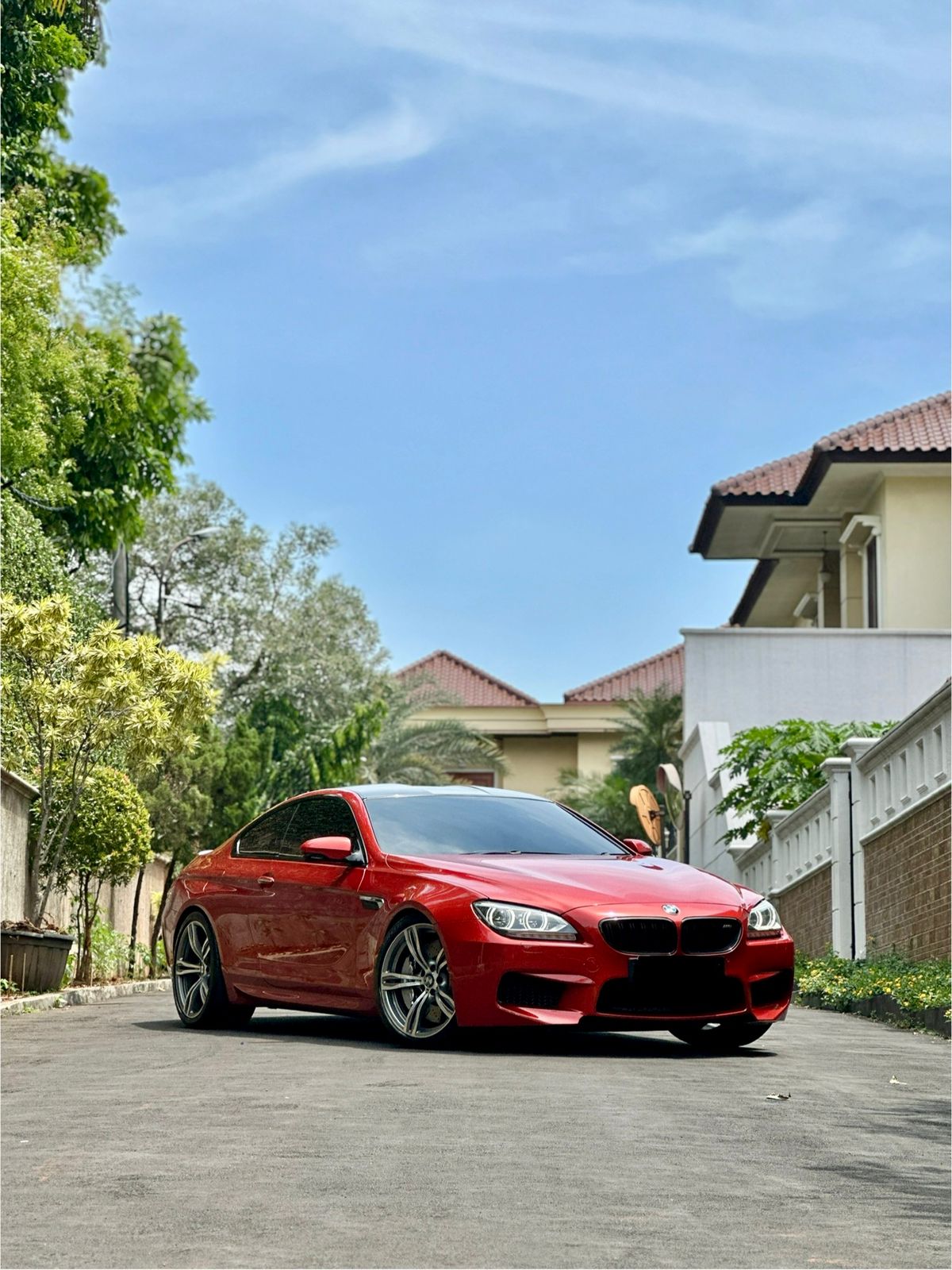 2013 BMW M6 Coupe 4.4 L 2013 BMW M6 Coupe 4.4 L