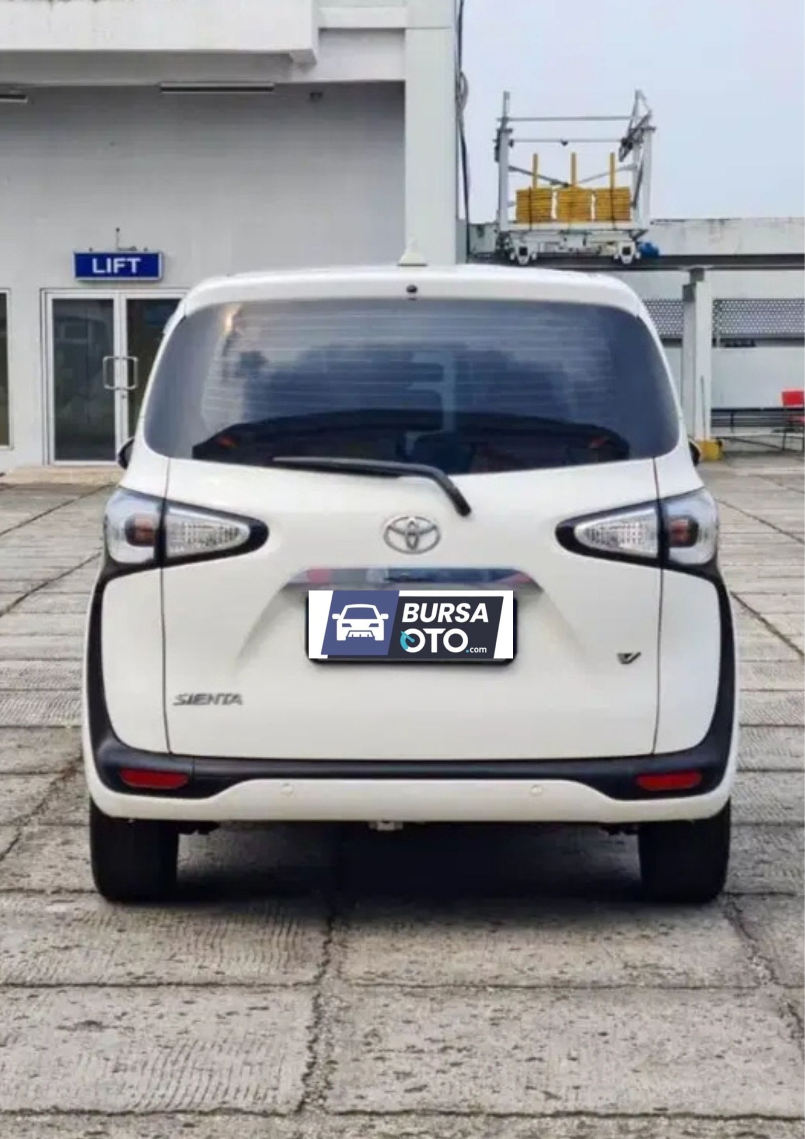 2017 Toyota Sienta 2017 Toyota Sienta