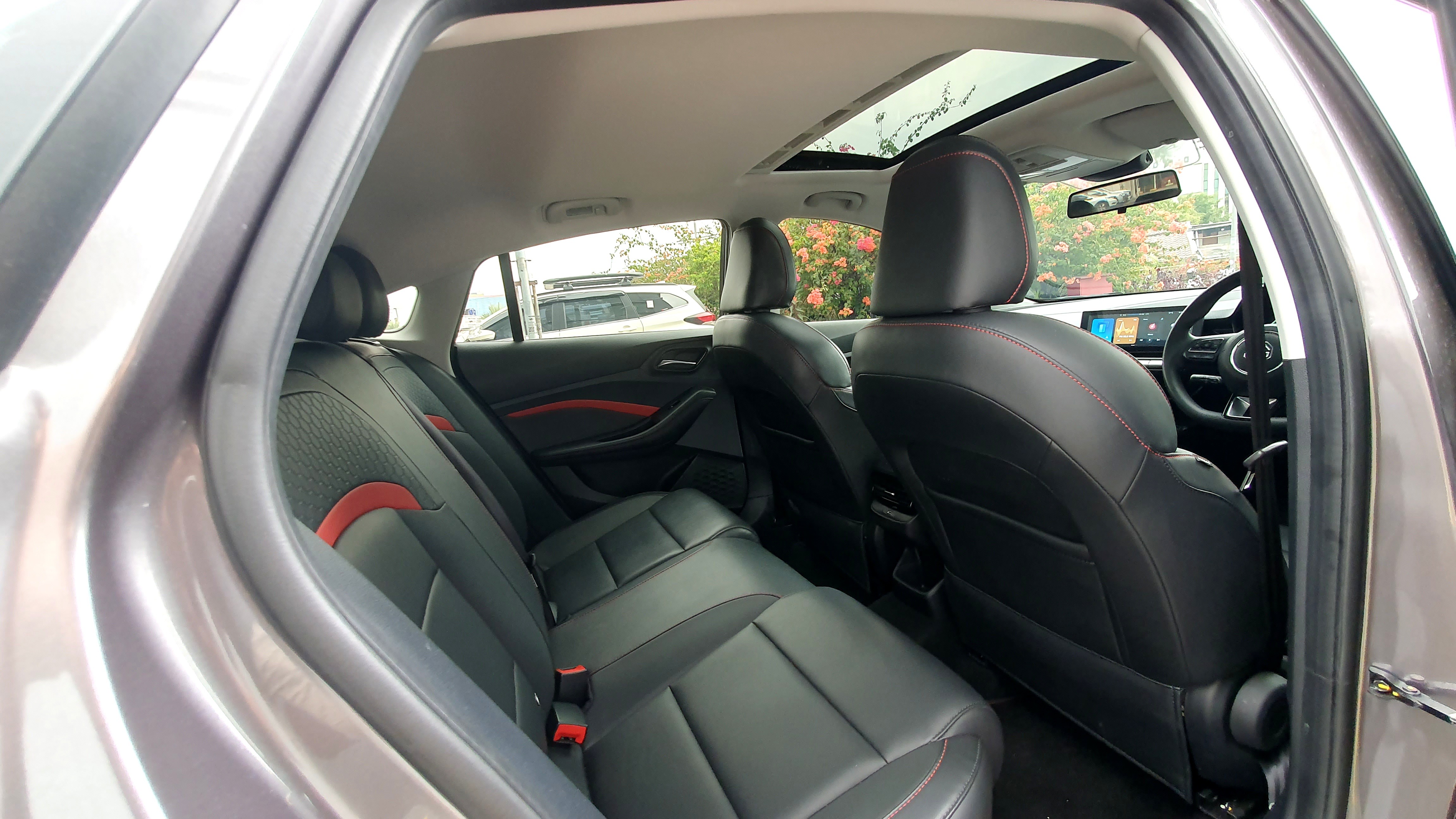 2023 MG 5 GT 2023 MG 5 GT