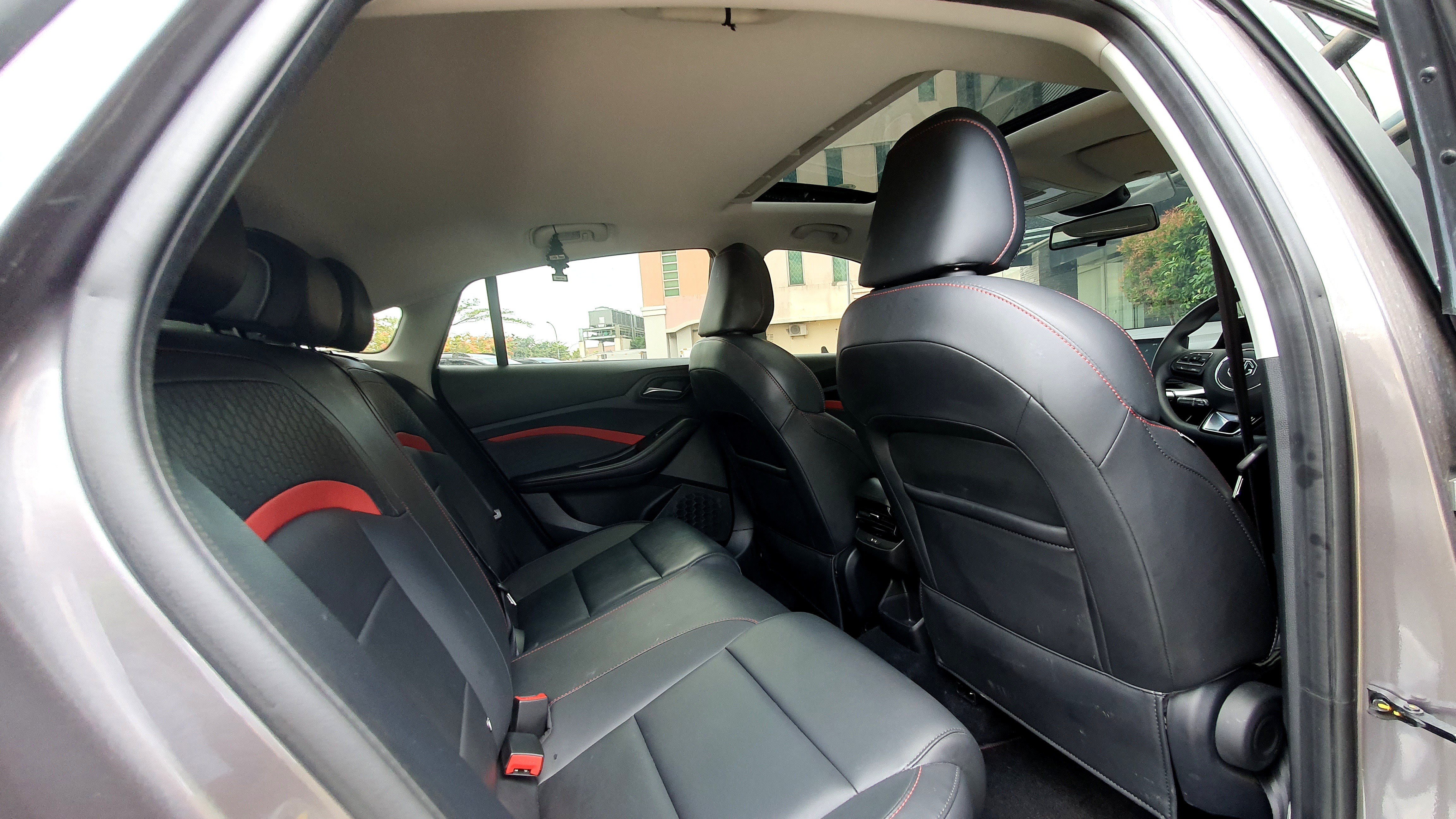 2023 MG 5 GT 2023 MG 5 GT