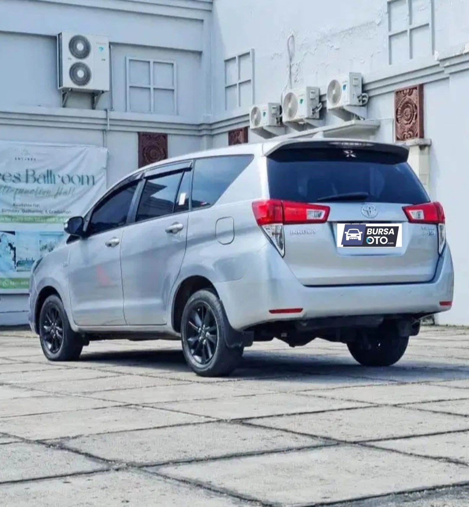 2017 Toyota Innova 2017 Toyota Innova