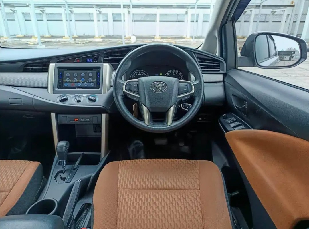 2017 Toyota Innova 2017 Toyota Innova