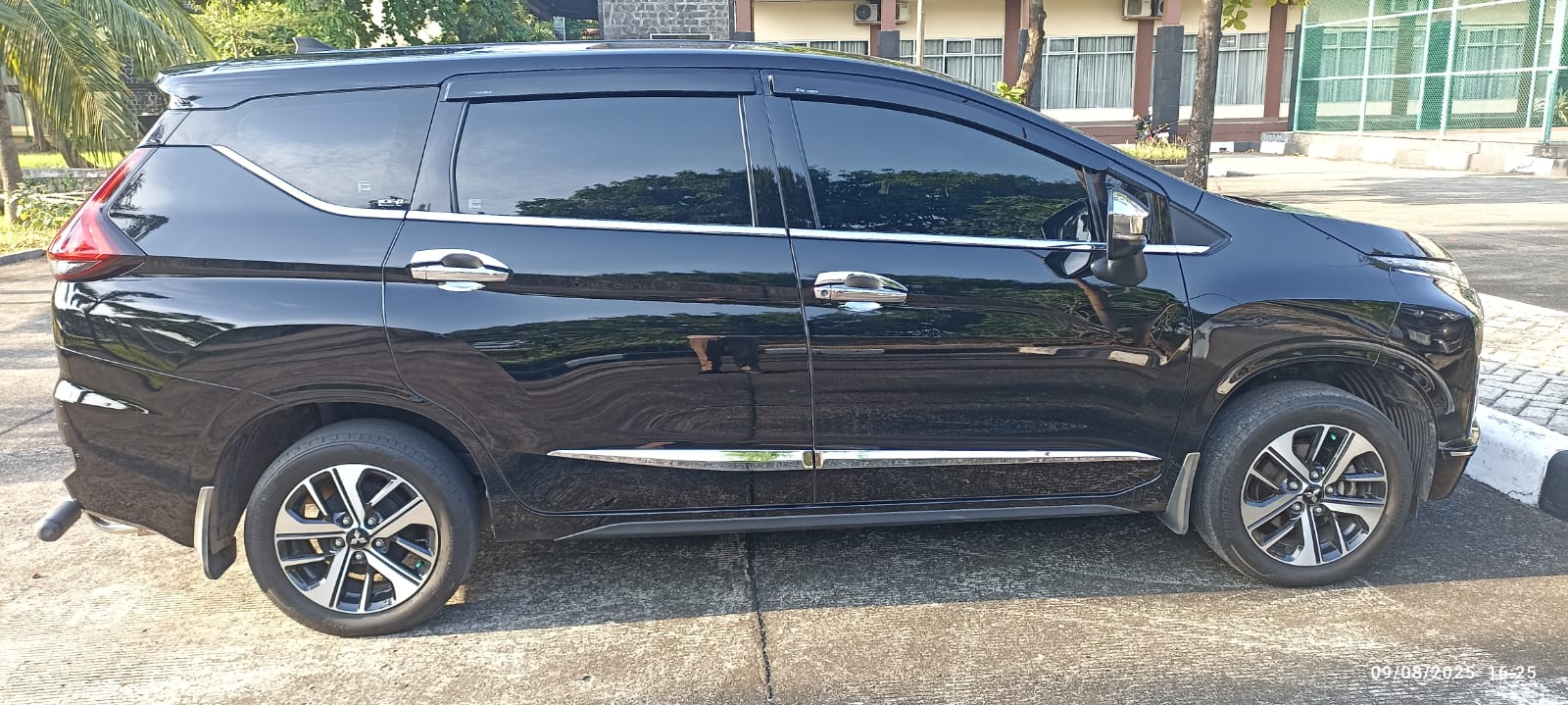 2018 Mitsubishi Xpander Exceed M/T 2018 Mitsubishi Xpander Exceed M/T