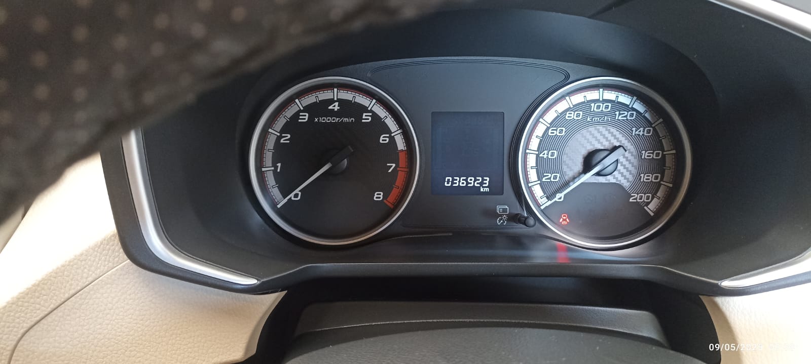 2018 Mitsubishi Xpander Exceed M/T 2018 Mitsubishi Xpander Exceed M/T