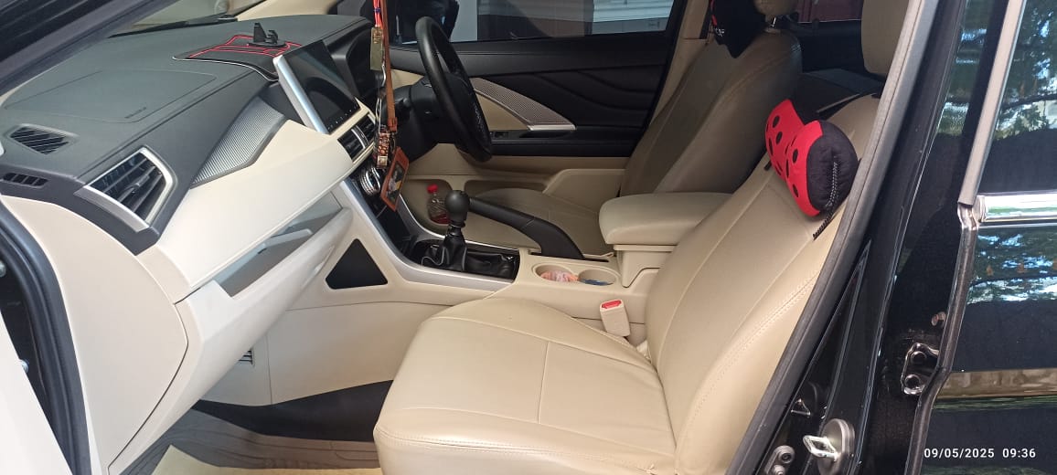 2018 Mitsubishi Xpander Exceed M/T 2018 Mitsubishi Xpander Exceed M/T