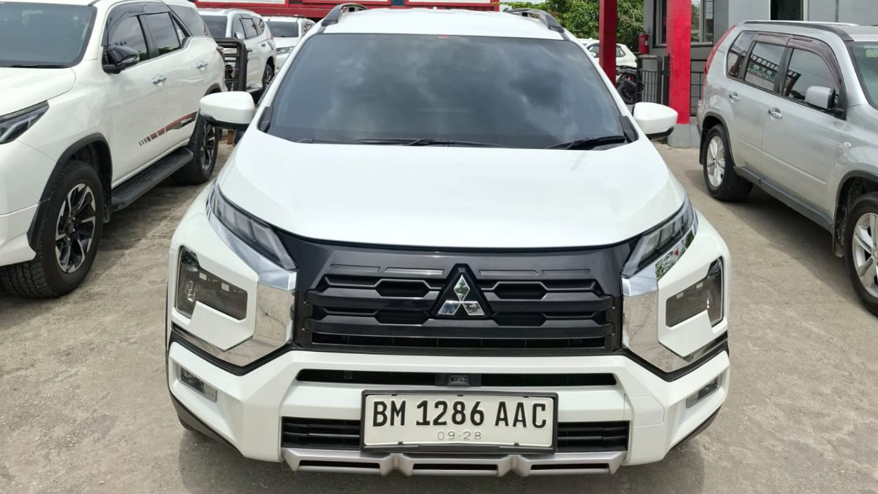 Second Hand 2023 Mitsubishi Xpander Cross Premium CVT Second Hand 2023 Mitsubishi Xpander Cross Premium CVT