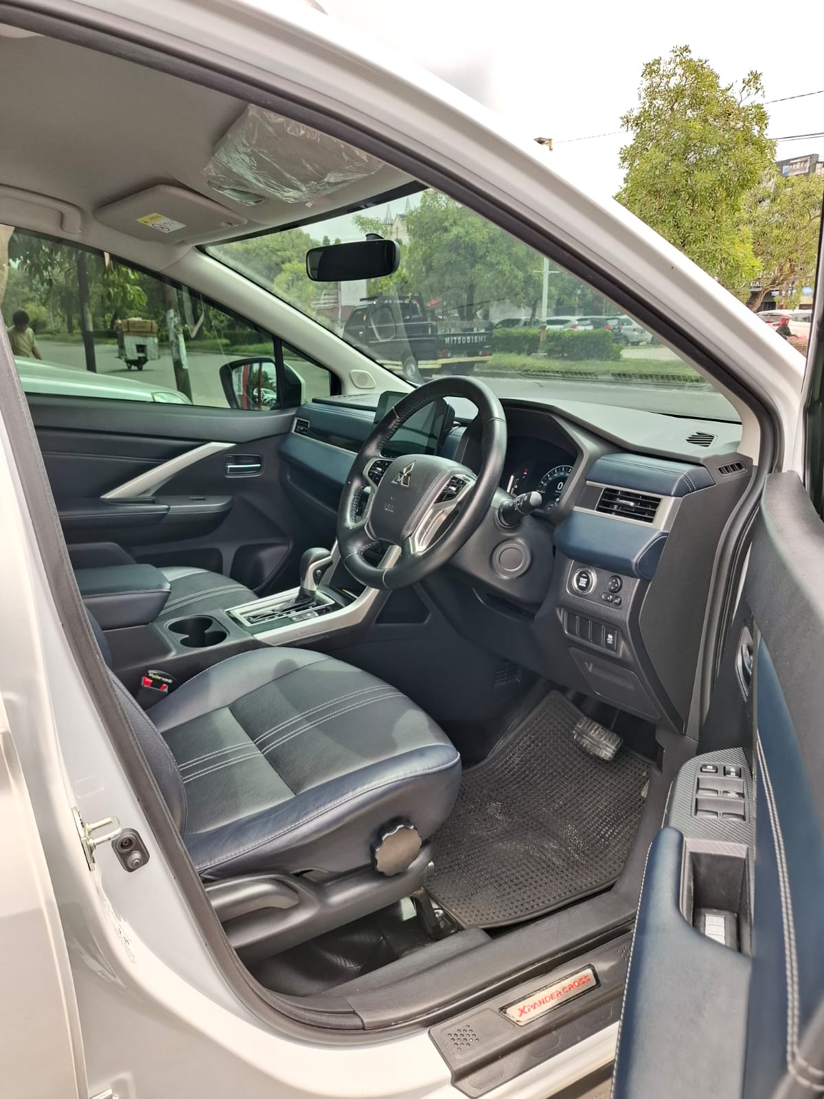 2023 Mitsubishi Xpander Cross 2023 Mitsubishi Xpander Cross