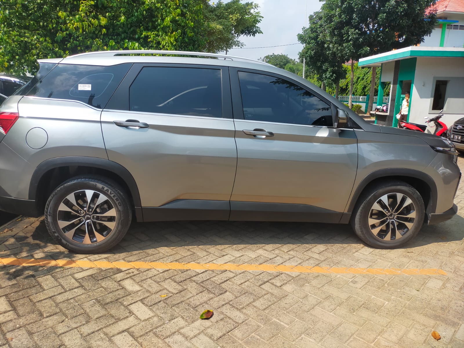 2023 Wuling Almaz RS 1.5L EX 7 Seater 2023 Wuling Almaz RS 1.5L EX 7 Seater