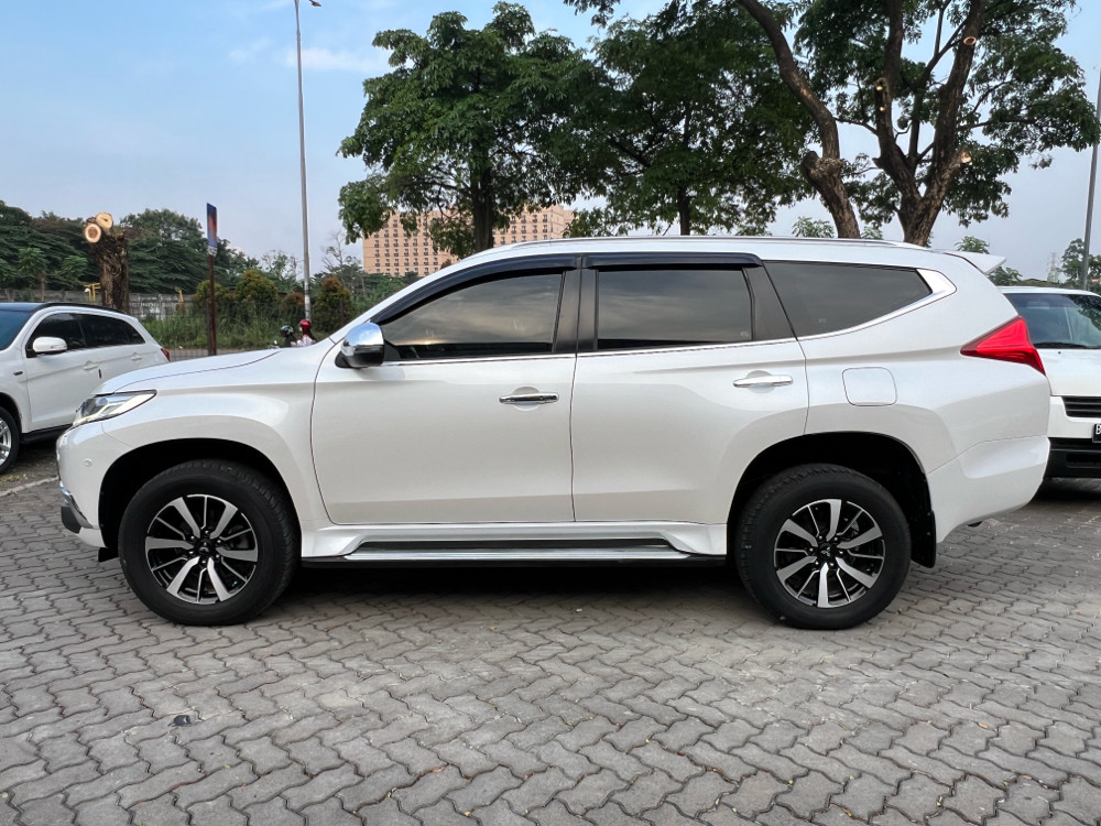 2019 Mitsubishi Pajero Sport  Dakar 4x2 Ultimate 2019 Mitsubishi Pajero Sport  Dakar 4x2 Ultimate