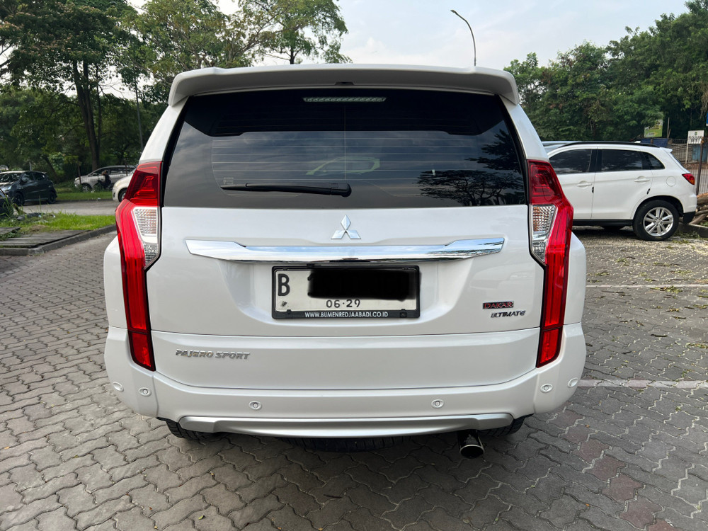 2019 Mitsubishi Pajero Sport  Dakar 4x2 Ultimate 2019 Mitsubishi Pajero Sport  Dakar 4x2 Ultimate