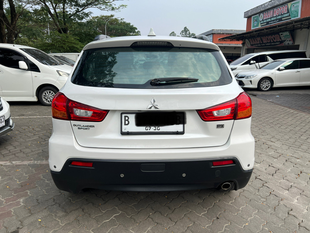 2013 Mitsubishi Outlander Sport  PX AT 2013 Mitsubishi Outlander Sport  PX AT