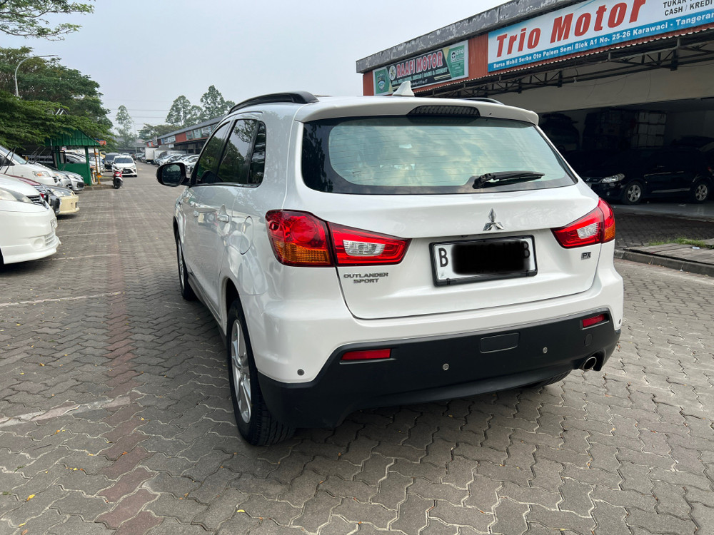 2013 Mitsubishi Outlander Sport  PX AT 2013 Mitsubishi Outlander Sport  PX AT