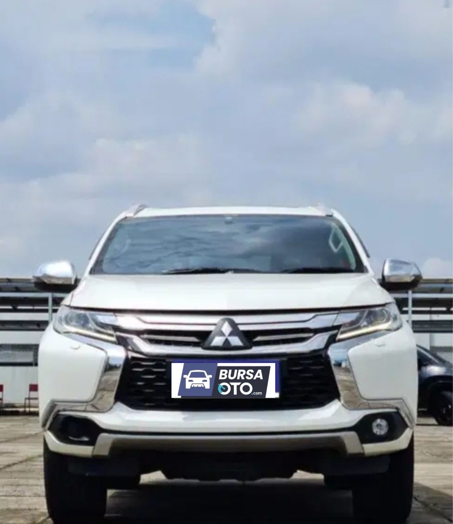 2016 Mitsubishi Pajero Sport Bekas 2016 Mitsubishi Pajero Sport Bekas