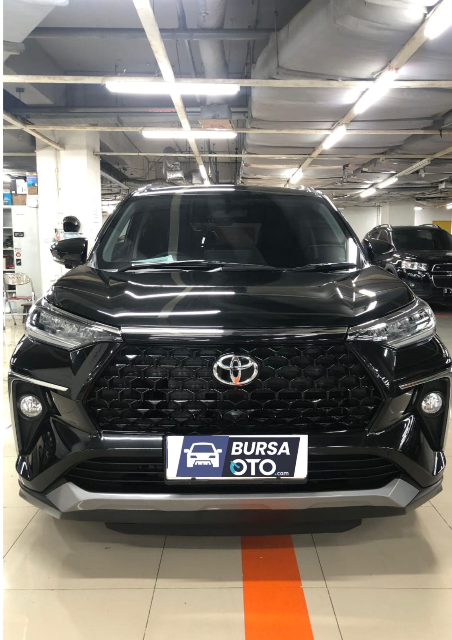 Second Hand 2023 Toyota Veloz Second Hand 2023 Toyota Veloz