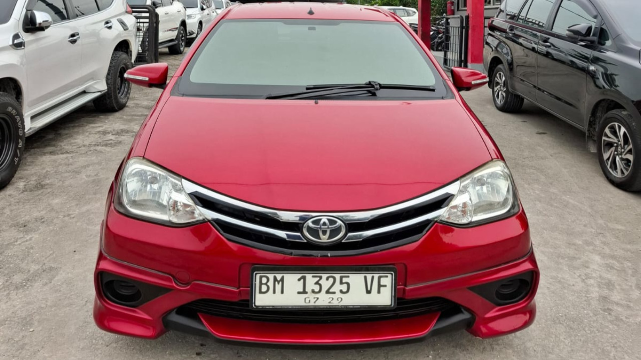 Second Hand 2015 Toyota Etios Second Hand 2015 Toyota Etios