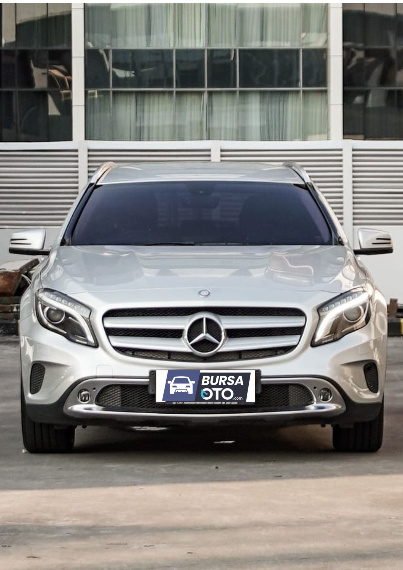 2016 Mercedes Benz GLA 200 Bekas 2016 Mercedes Benz GLA 200 Bekas