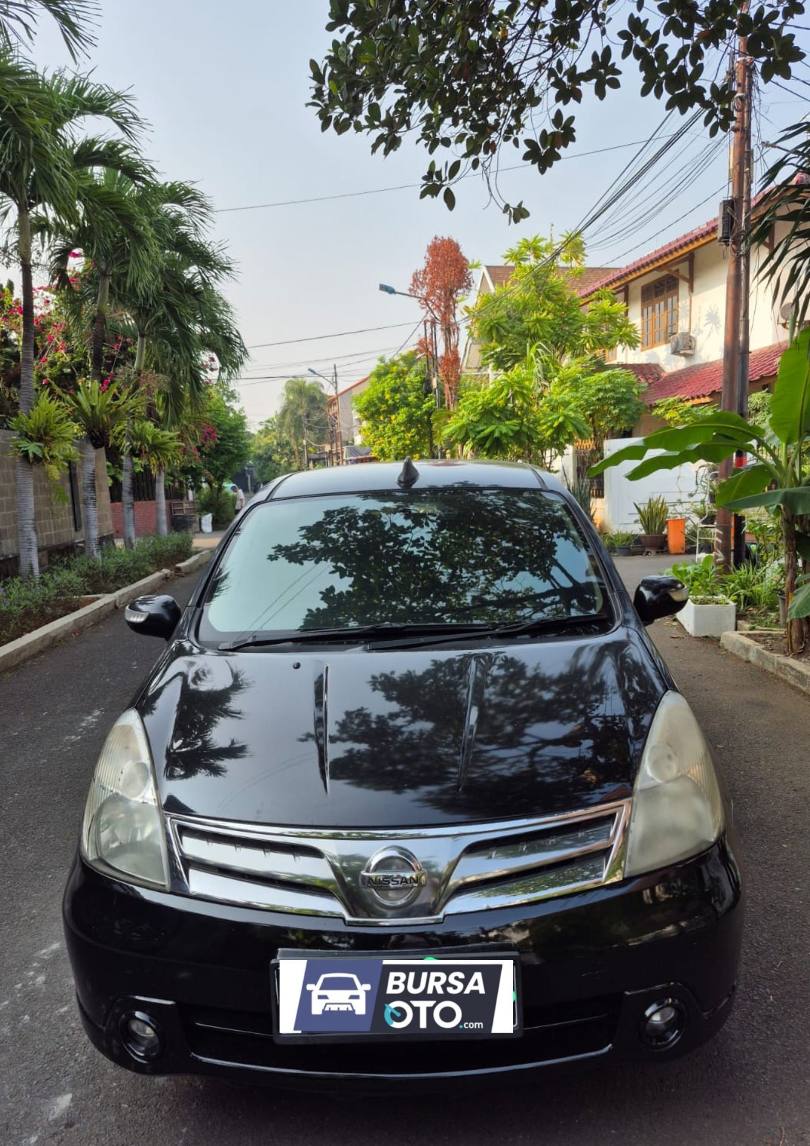 2013 Nissan Grand Livina Bekas 2013 Nissan Grand Livina Bekas
