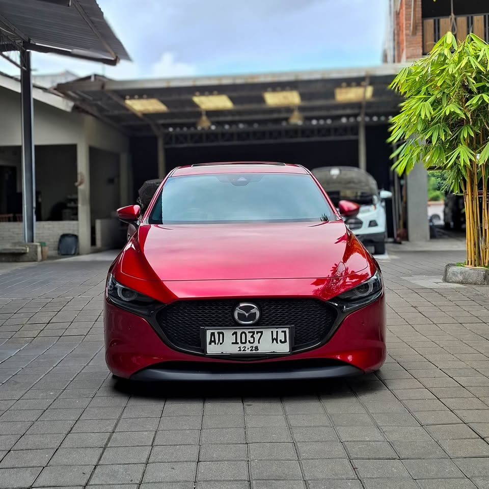 2022 Mazda 3 Hatchback Skyactive-G 2.0 2022 Mazda 3 Hatchback Skyactive-G 2.0