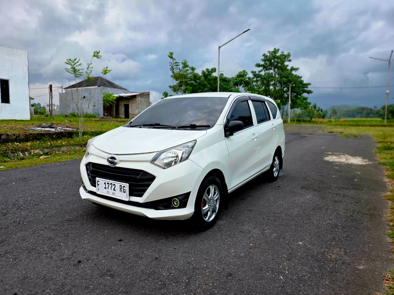 Second Hand 2018 Daihatsu Sigra Second Hand 2018 Daihatsu Sigra