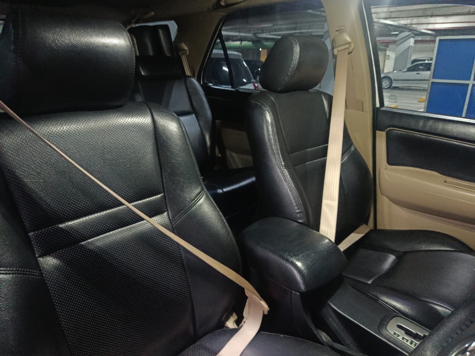 2014 Toyota Fortuner  2014 Toyota Fortuner