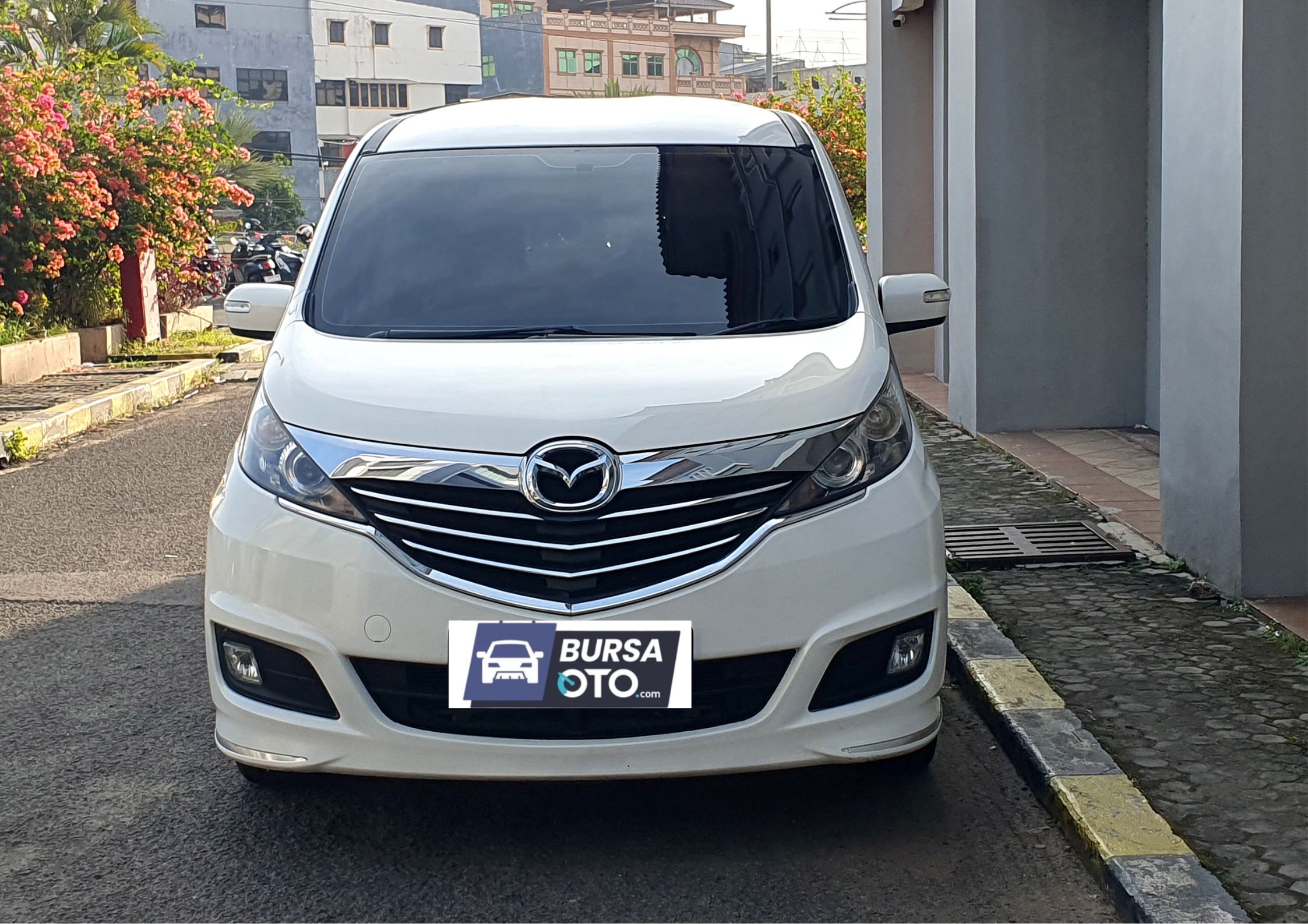 2015 Mazda Biante Bekas 2015 Mazda Biante Bekas