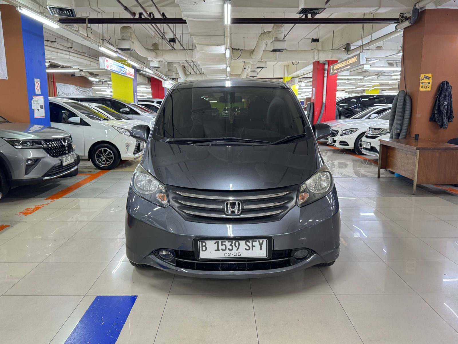 Second Hand 2009 Honda Freed Second Hand 2009 Honda Freed