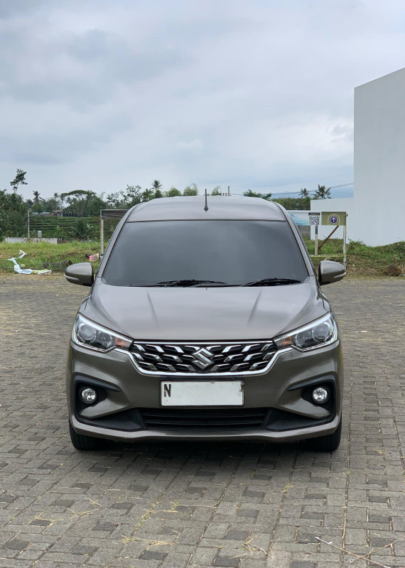 2022 Suzuki Ertiga HYBRID 1.4L MT Bekas 2022 Suzuki Ertiga HYBRID 1.4L MT Bekas