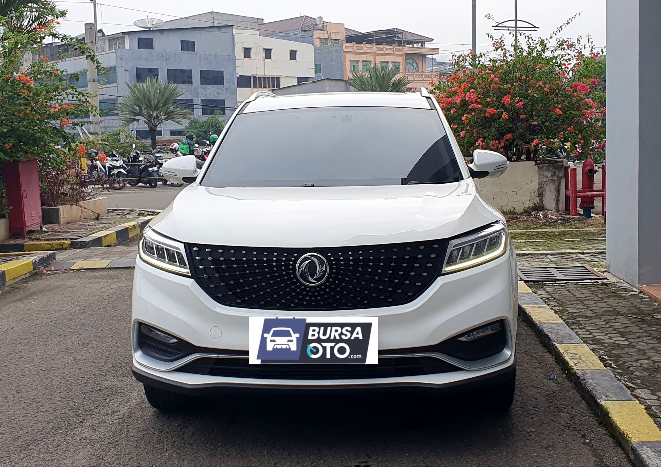 2020 DFSK Glory i-Auto Bekas 2020 DFSK Glory i-Auto Bekas