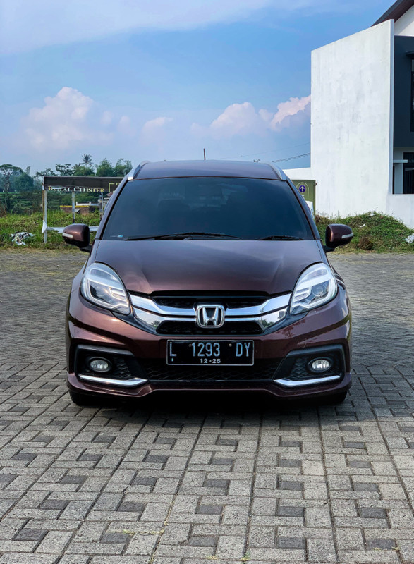 Second Hand 2015 Honda Mobilio  RS CVT Second Hand 2015 Honda Mobilio  RS CVT