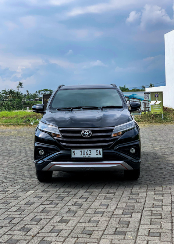 2021 Toyota Rush S TRD 1.5L AT Bekas 2021 Toyota Rush S TRD 1.5L AT Bekas