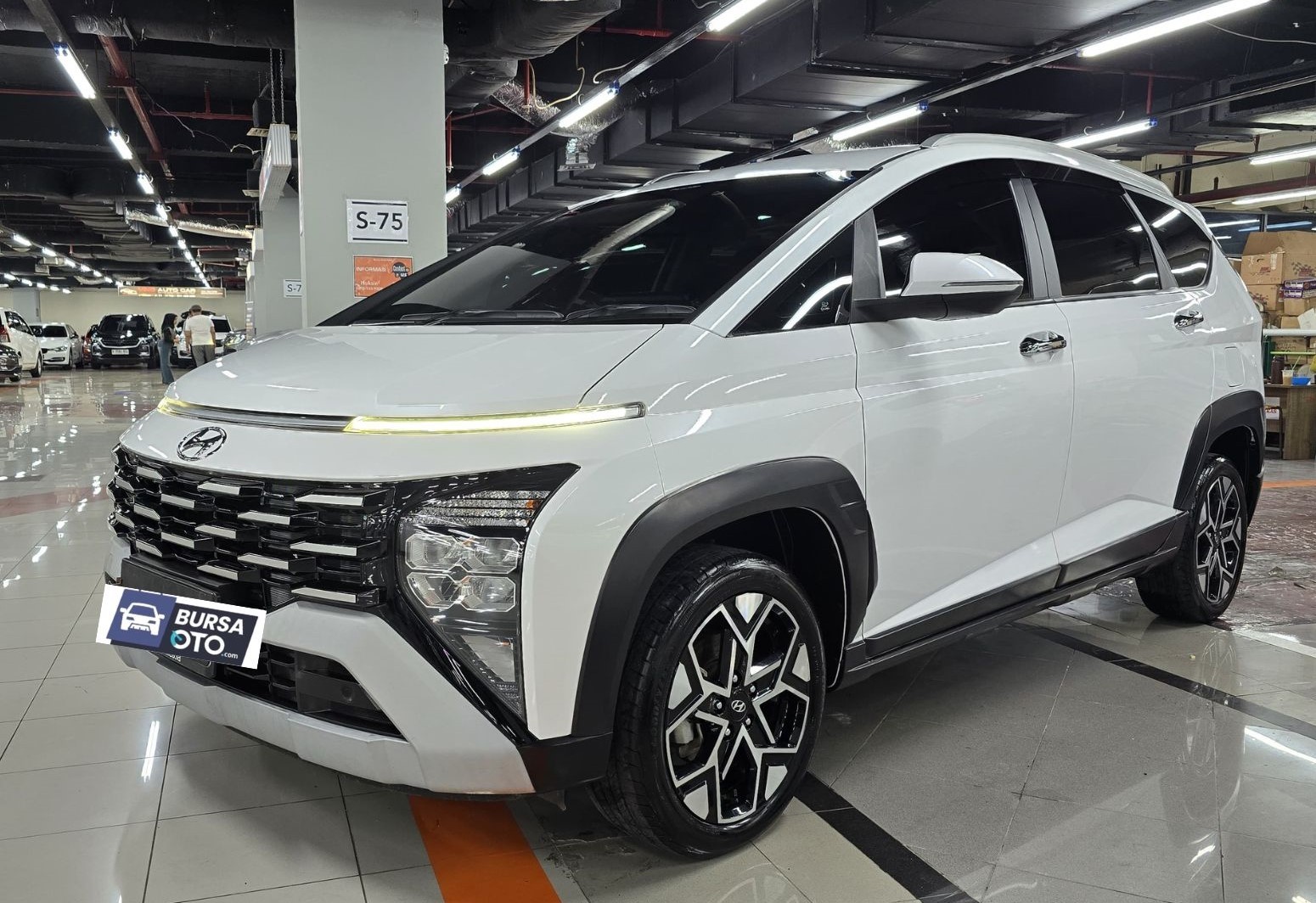 2023 Hyundai Stargazer