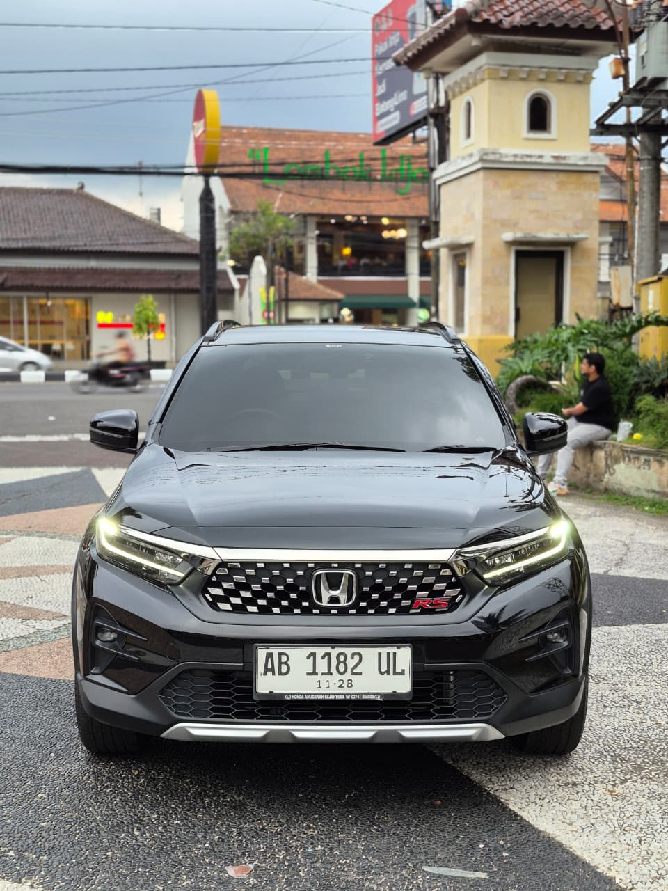 Second Hand 2023 Honda WR-V RS Second Hand 2023 Honda WR-V RS