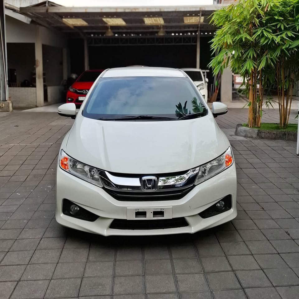 2015 Honda City E 1.5L AT Bekas 2015 Honda City E 1.5L AT Bekas