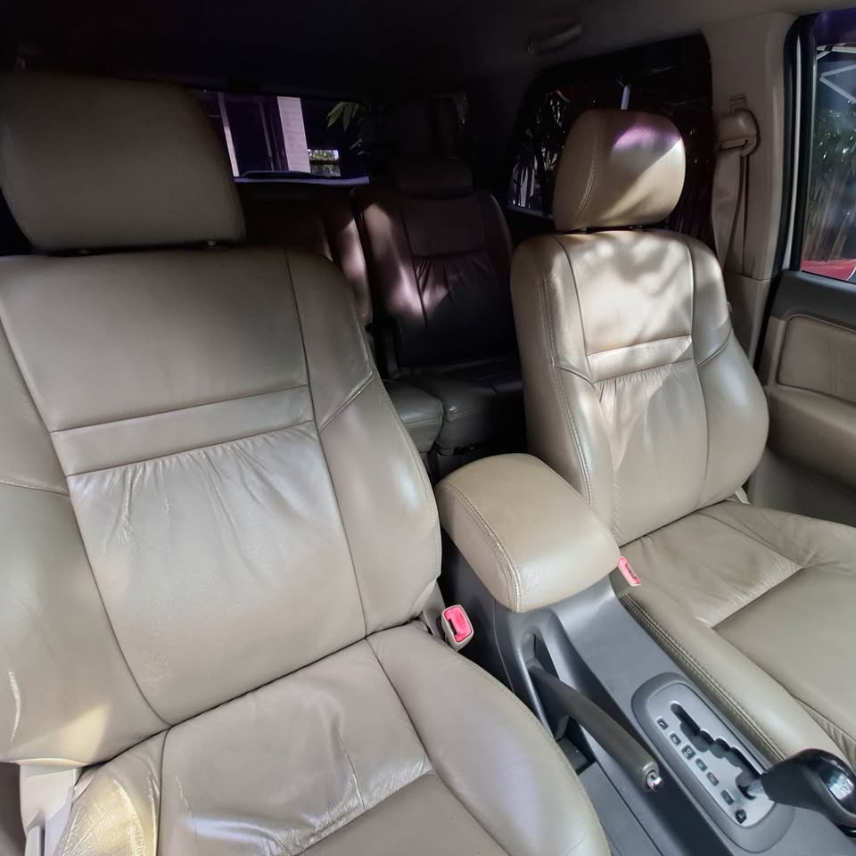 2012 Toyota Fortuner  2.5L G VNT TRD Diesel AT 2012 Toyota Fortuner  2.5L G VNT TRD Diesel AT