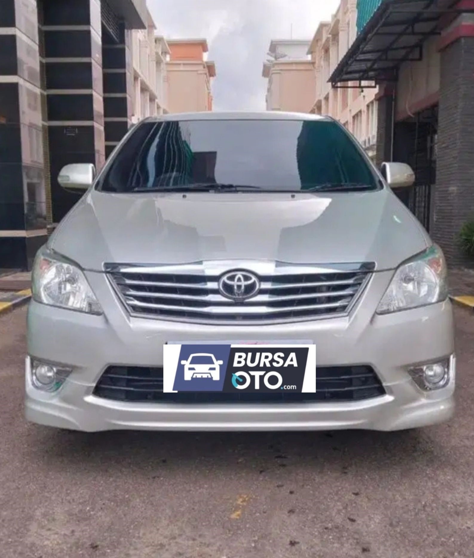 2013 Toyota Innova Bekas 2013 Toyota Innova Bekas