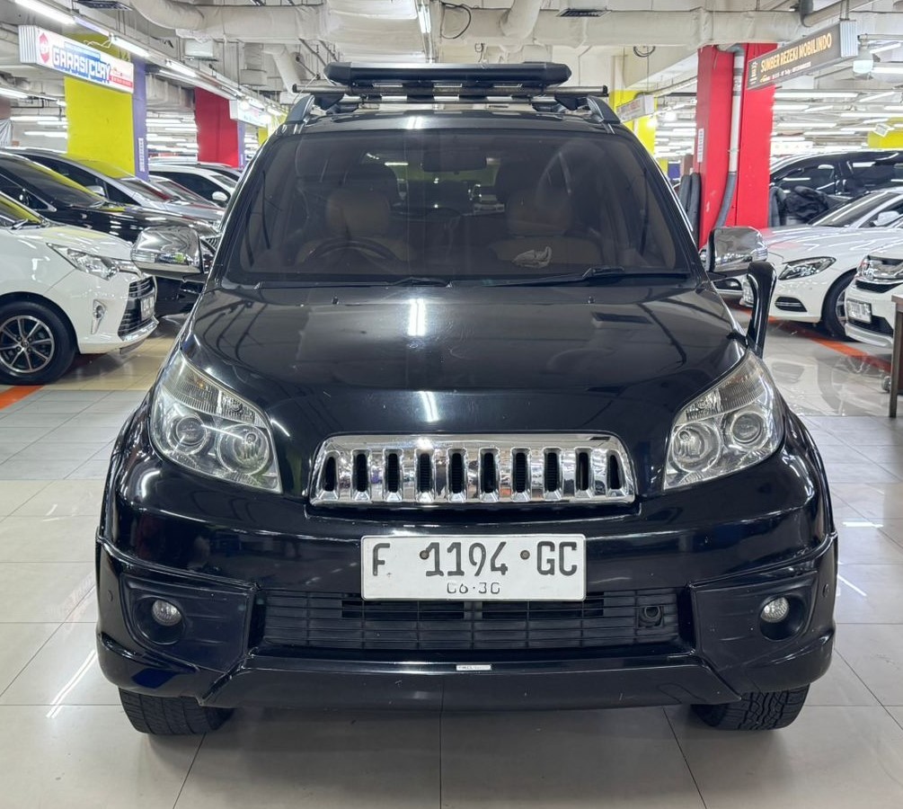 Second Hand 2011 Toyota Rush Second Hand 2011 Toyota Rush