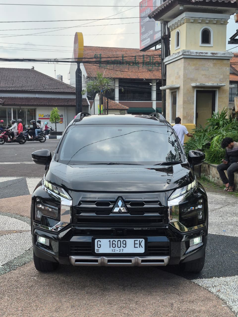Second Hand 2022 Mitsubishi Xpander Cross  MT Second Hand 2022 Mitsubishi Xpander Cross  MT