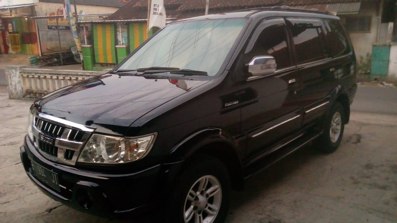 Used 2004 Isuzu Panther Grand Touring 2.5L MT Grand Touring 2.5L MT for sale