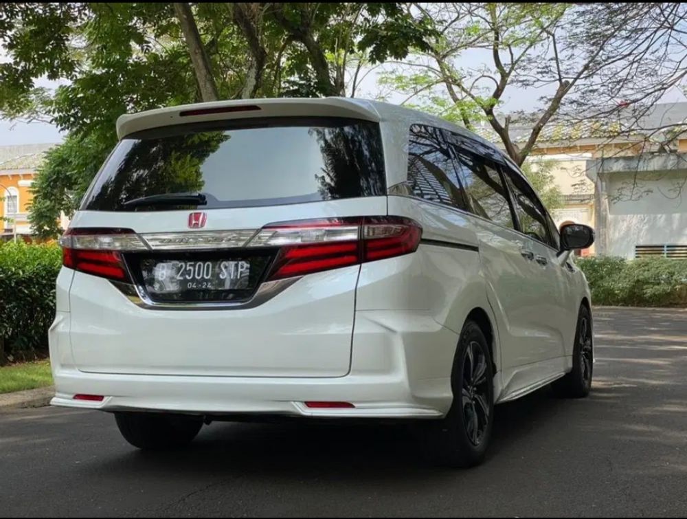 Dijual 2014 Honda Odyssey 2.4L 2.4L Bekas