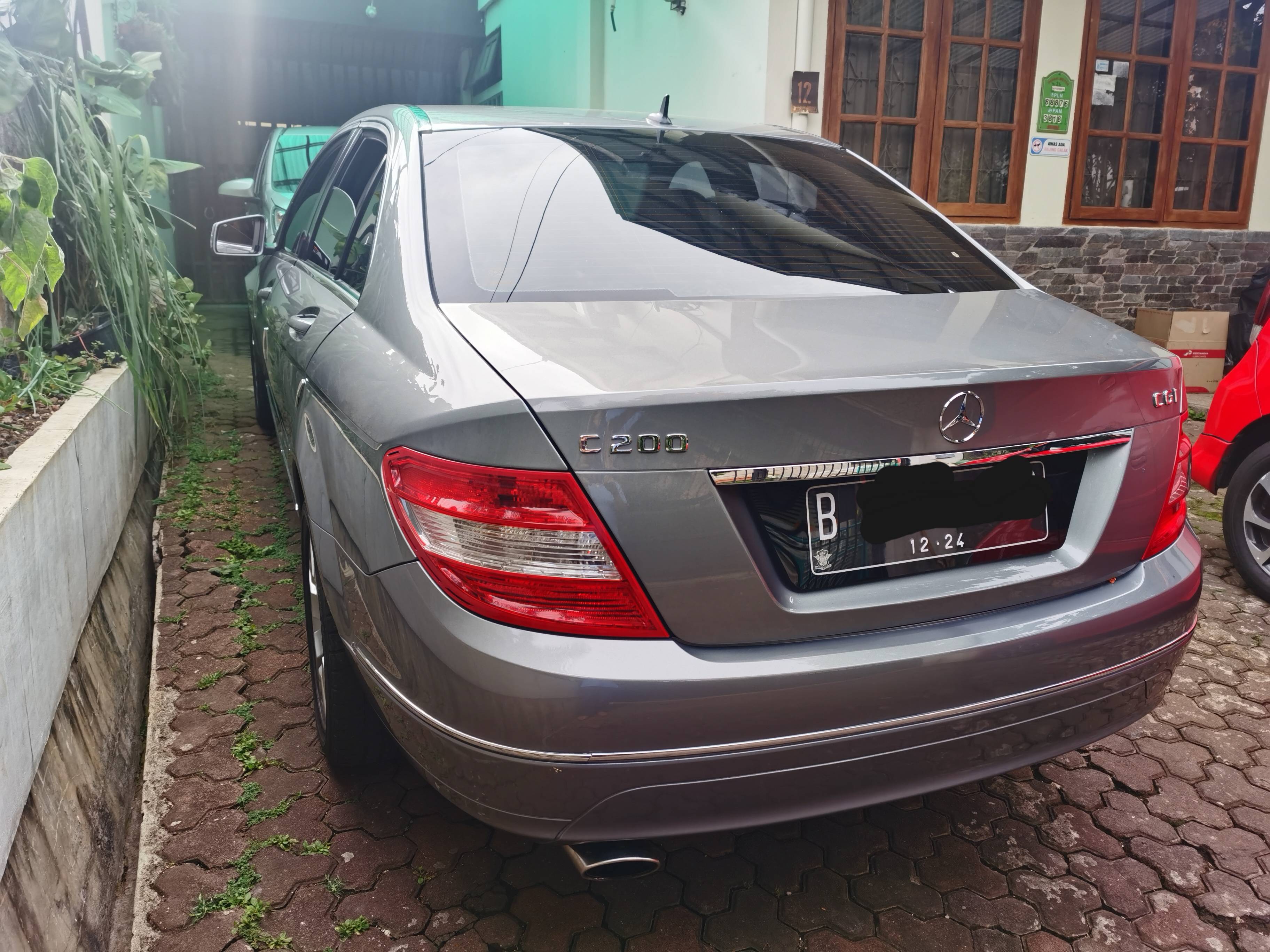 Used 2010 Mercedes Benz C-Class  C200 C200 for sale