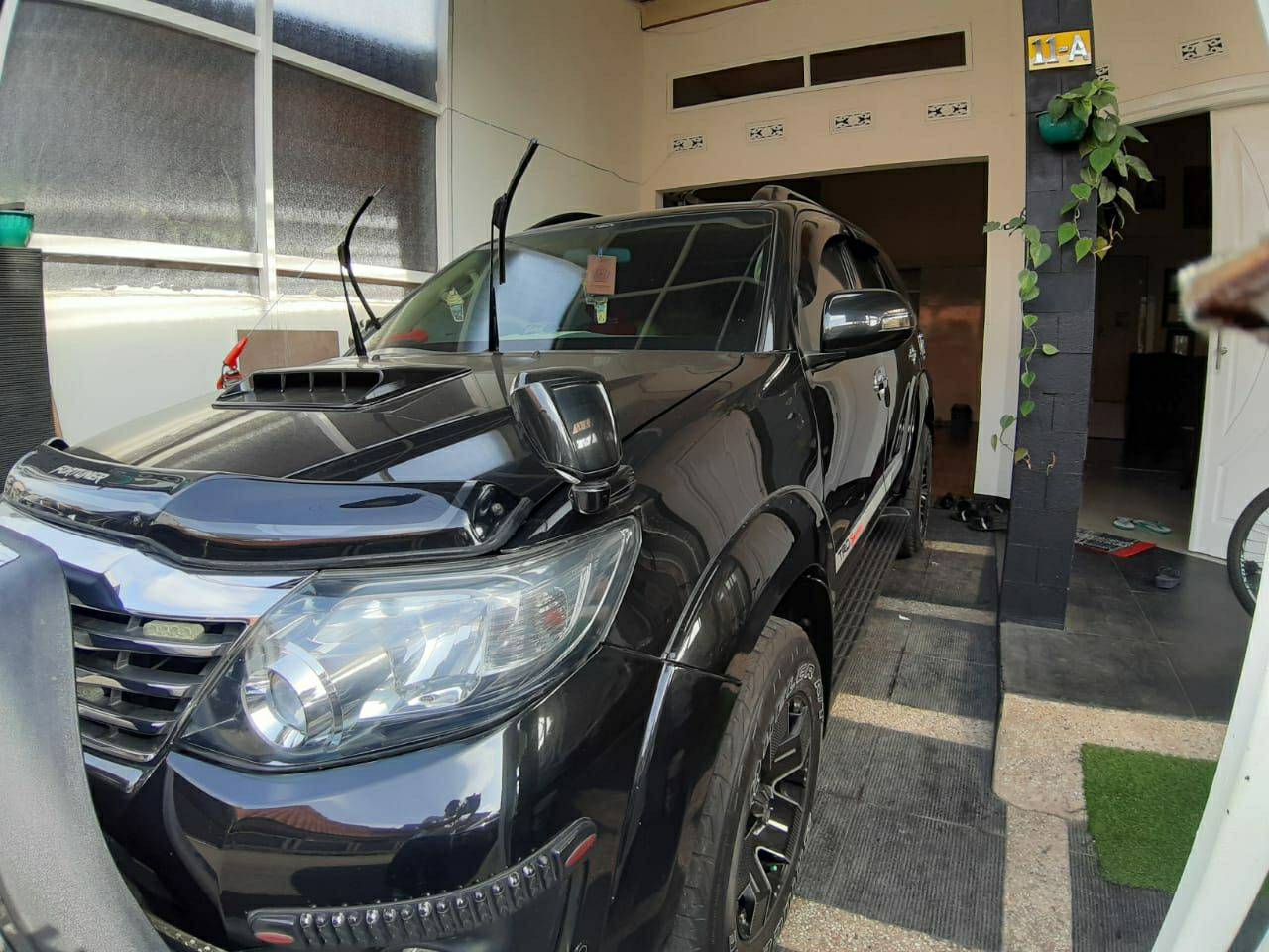 2014 Toyota Fortuner G 2.5L Diesel AT VNTURBO G 2.5L Diesel AT VNTURBO bekas