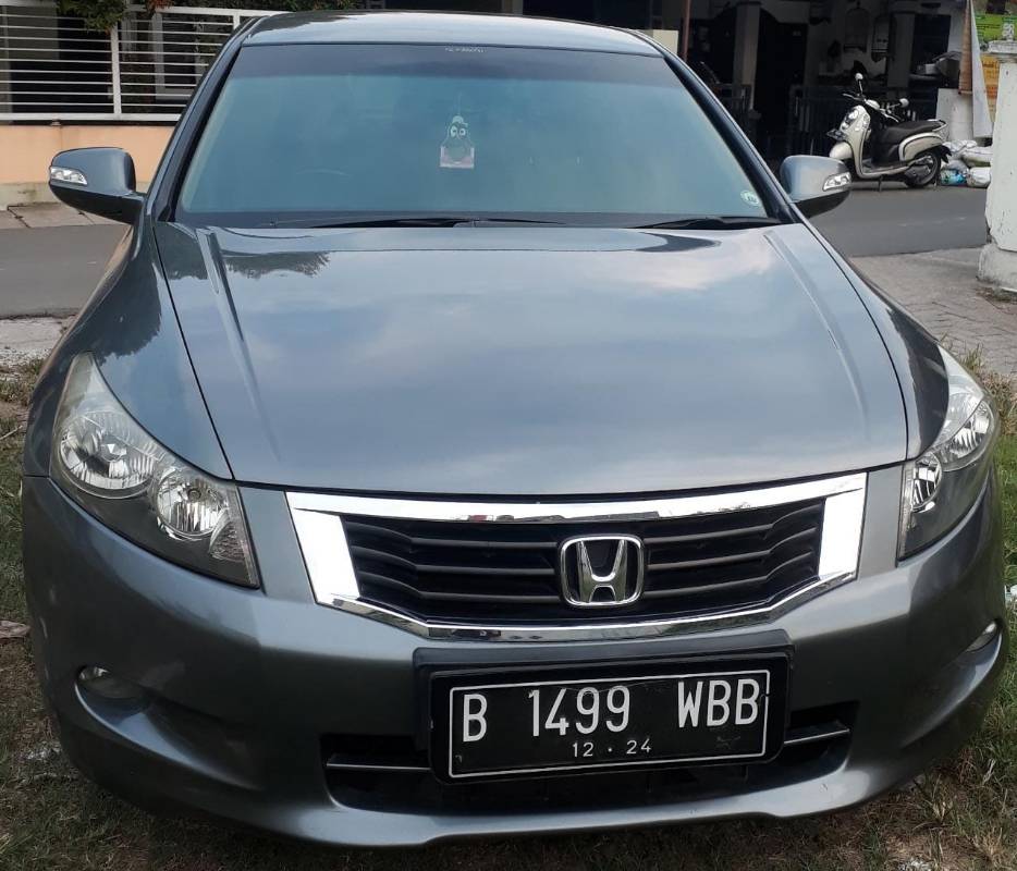 2010 Honda Accord VTI  2.4L AT VTI  2.4L AT bekas