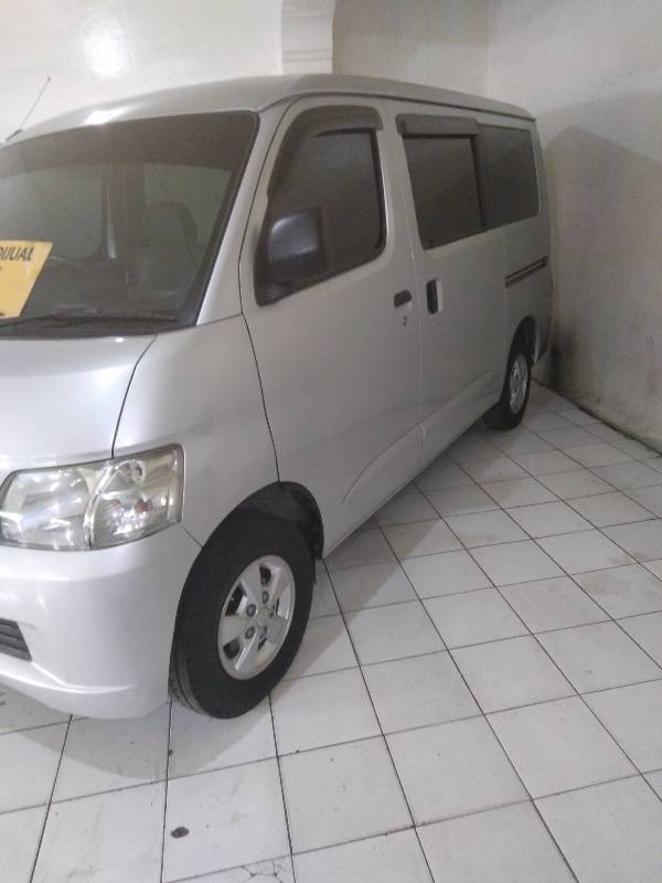 Beli mobil bekas