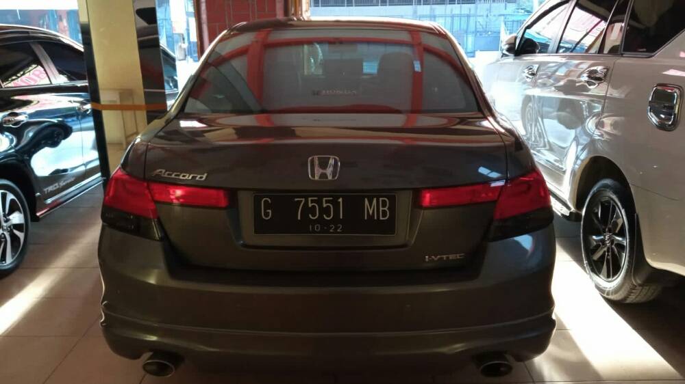 Beli mobil bekas