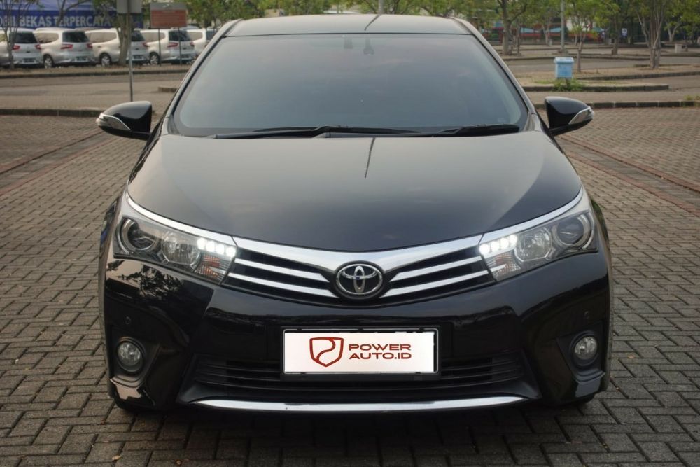2016 Toyota Corolla Altis V AT V AT bekas